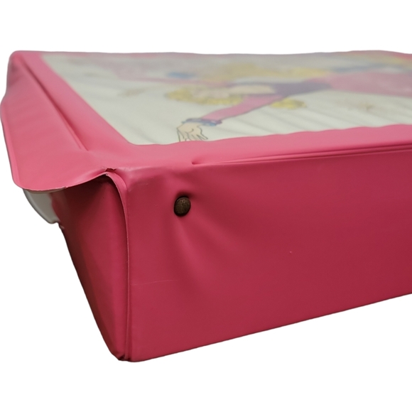 FASHION DOLL CASE TARA TOY CORP. HOLDS BARBIE & OTHER DOLLS MADE & PRINTED USA - Picture 9 of 11